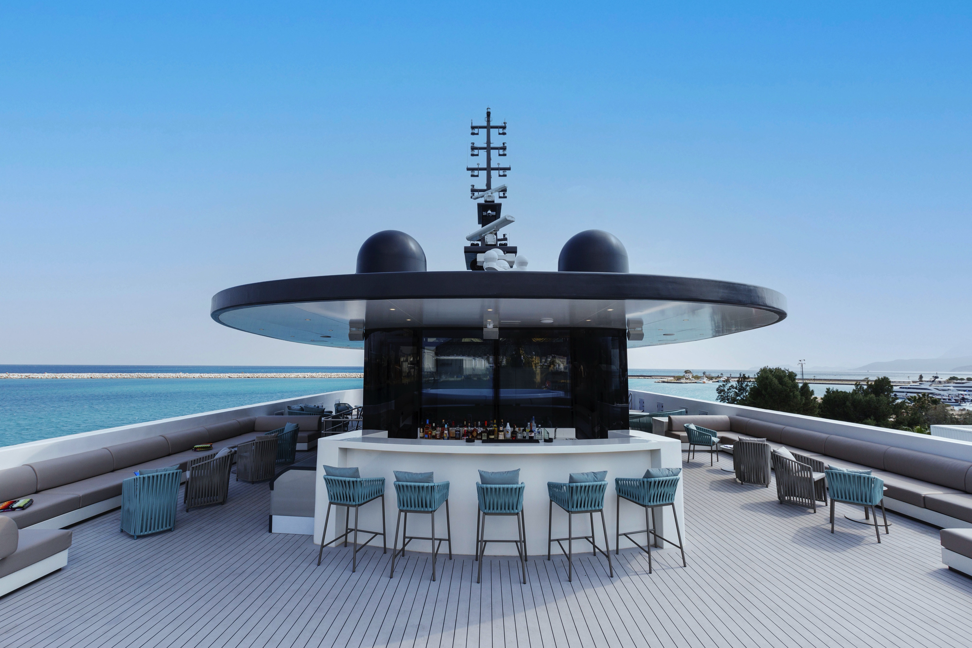 Emerald Sakara - Sky Deck